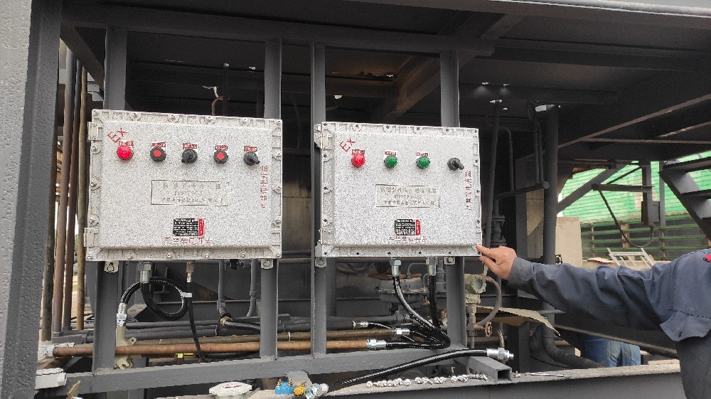 我司為湖北某化工廠(chǎng)防爆高能點(diǎn)火器、防爆紫外線(xiàn)火焰檢測(cè)器的應(yīng)用